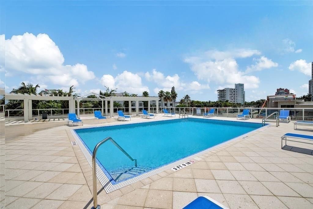 3015 N Ocean Boulevard, Unit 7K, Fort Lauderdale, FL 33308 Photo