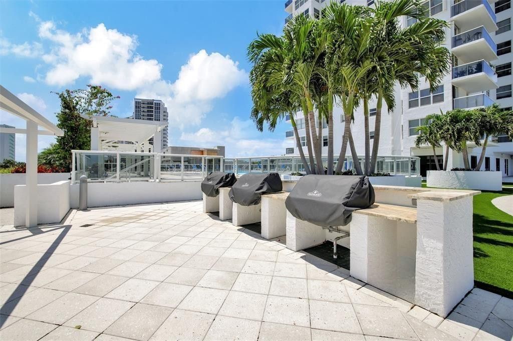 3015 N Ocean Boulevard, Unit 7K, Fort Lauderdale, FL 33308 Photo