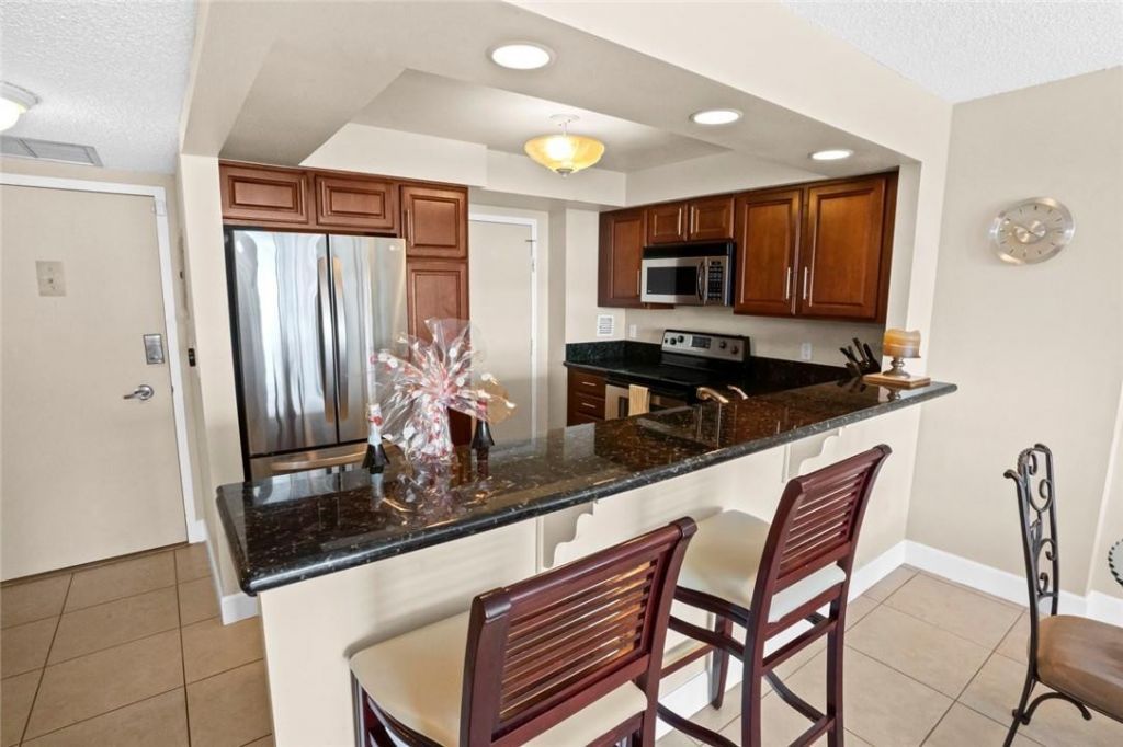 3015 N Ocean Boulevard, Unit 7K, Fort Lauderdale, FL 33308 Photo