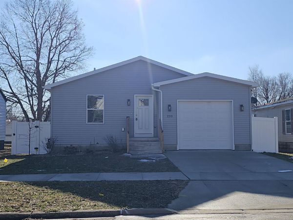 230 Gable Street, Waterloo, IA 50703