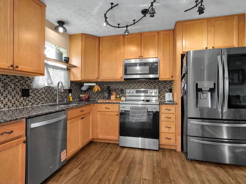 1905 Denise Drive, Columbus, OH 43229 Photo 3