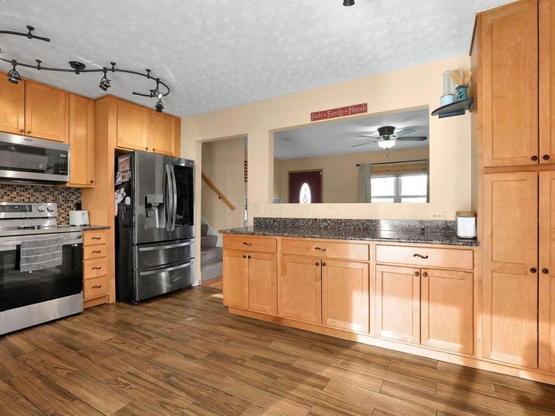 1905 Denise Drive, Columbus, OH 43229 Photo 4