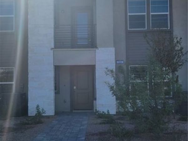 925 Kyanite Lane, Henderson, NV 89011