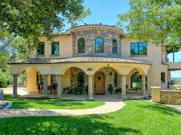 775 Avenida Alcola, Arroyo Grande, CA 93420