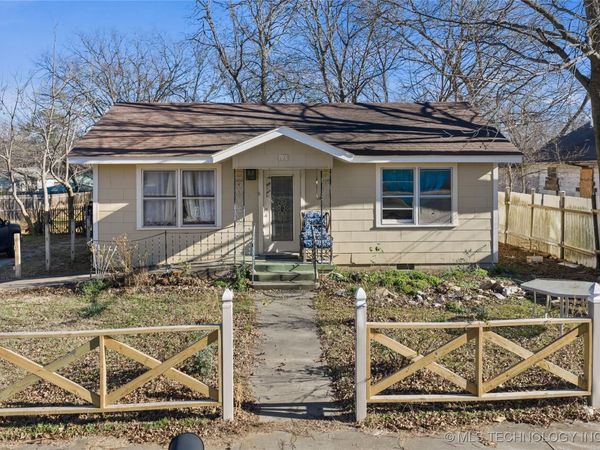 708 NE A Street , Ardmore, OK 73401