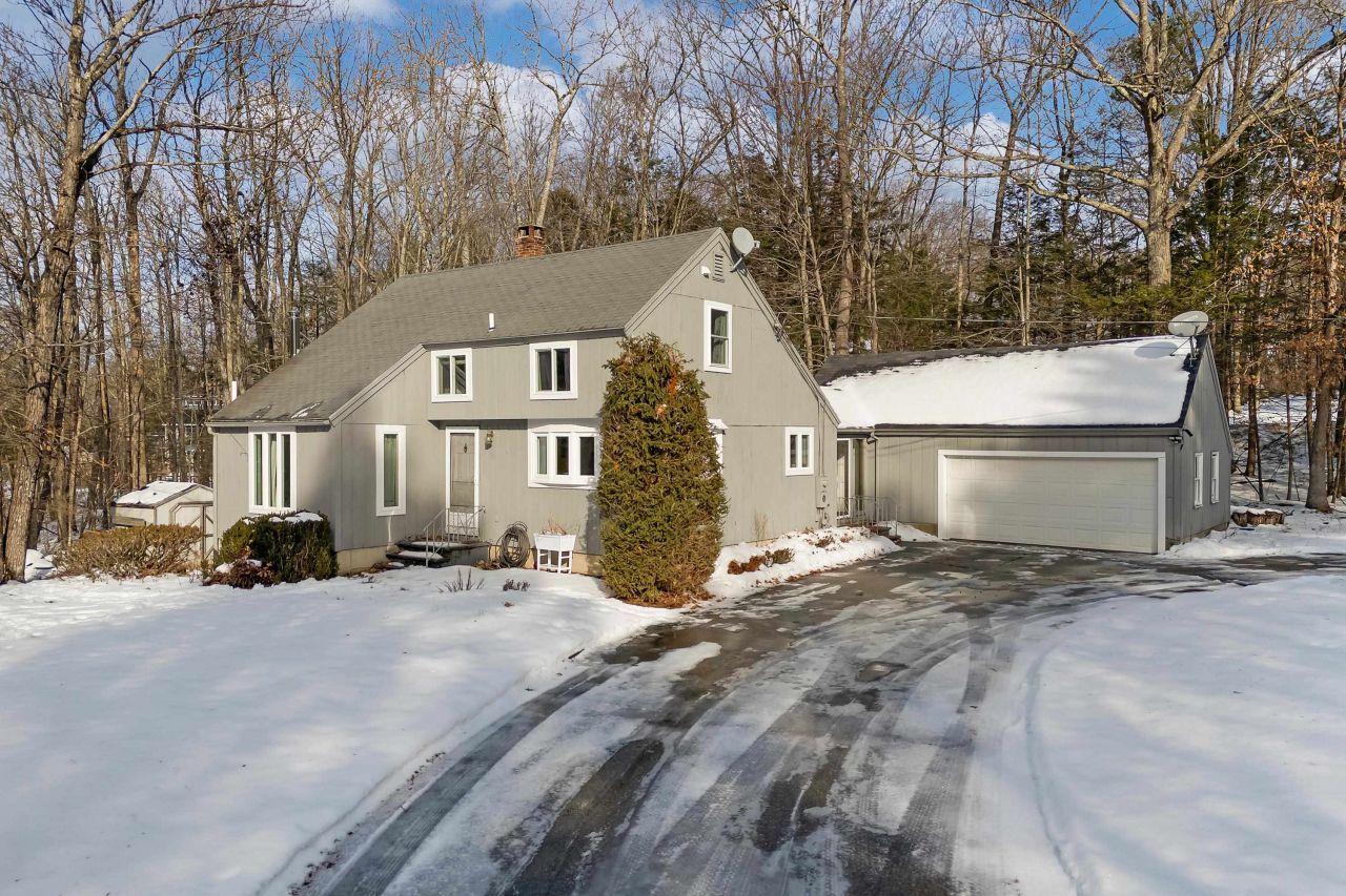 97 Muchado Drive Barrington, NH 03825