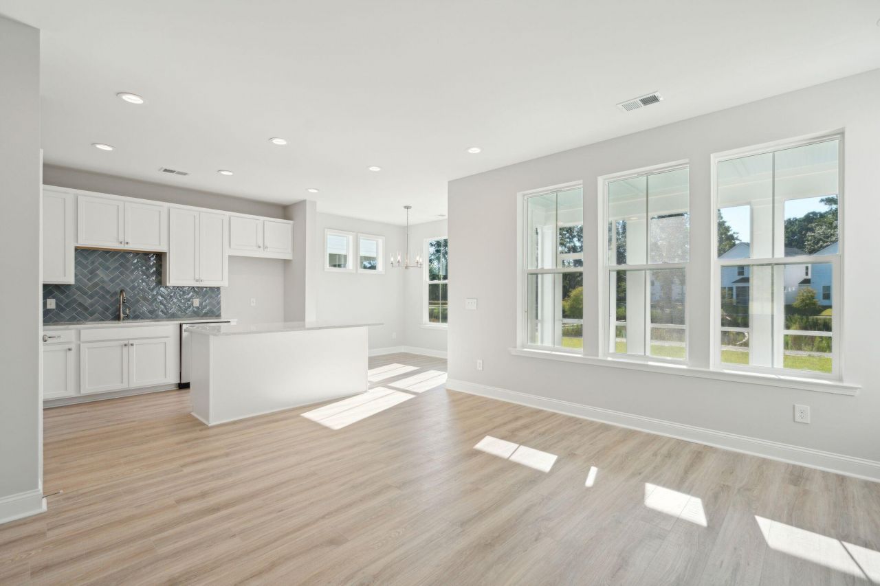 170 Claret Cup Way Photo 5