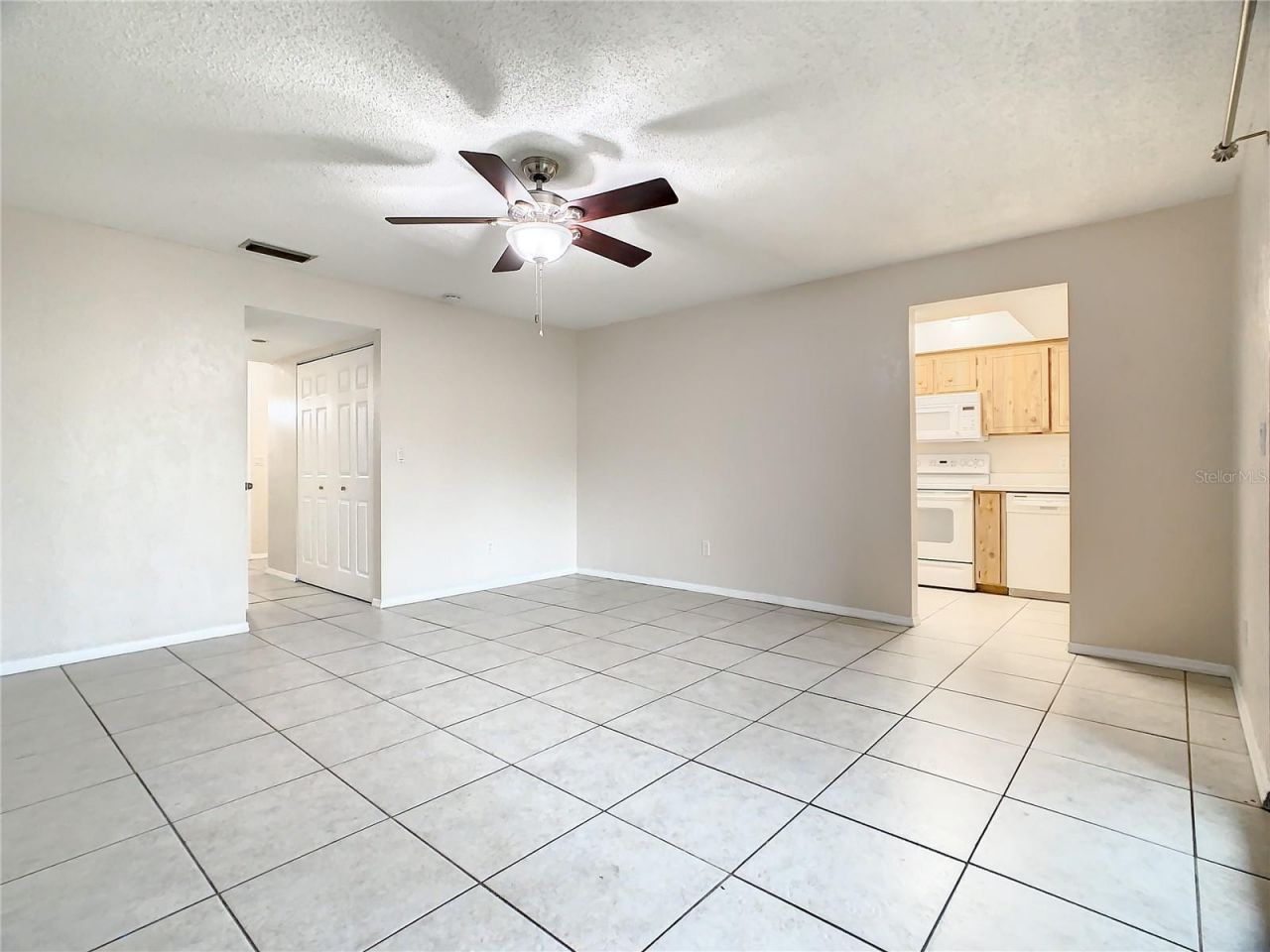 232 N Ridgewood Avenue, Unit G41, Edgewater, FL 32132 Photo