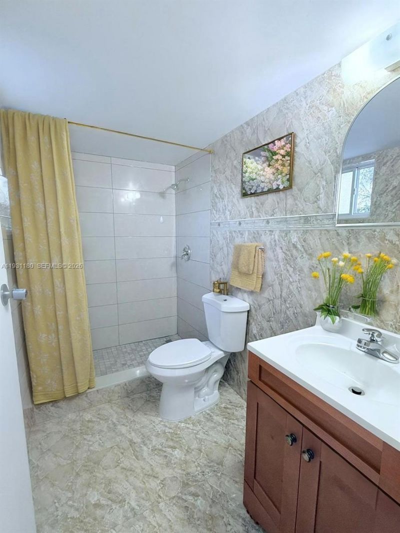 6801 W 36th Ave, Unit 102, Hialeah, FL 33018 Photo