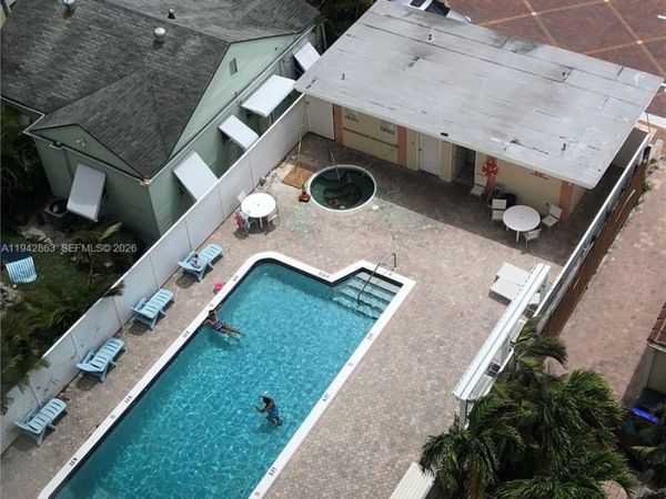 801 S Ocean Dr, Unit 1004, Hollywood, FL 33019