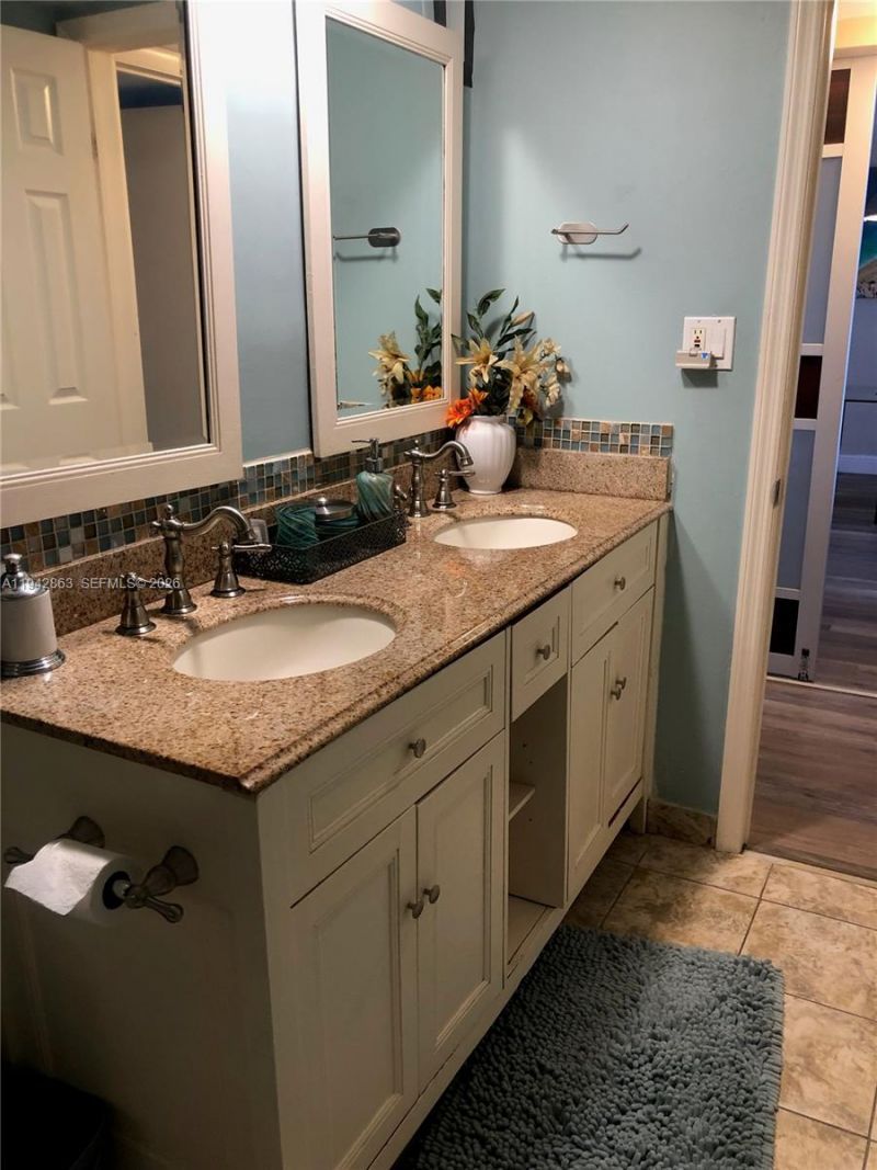 801 S Ocean Dr, Unit 1004, Hollywood, FL 33019 Photo