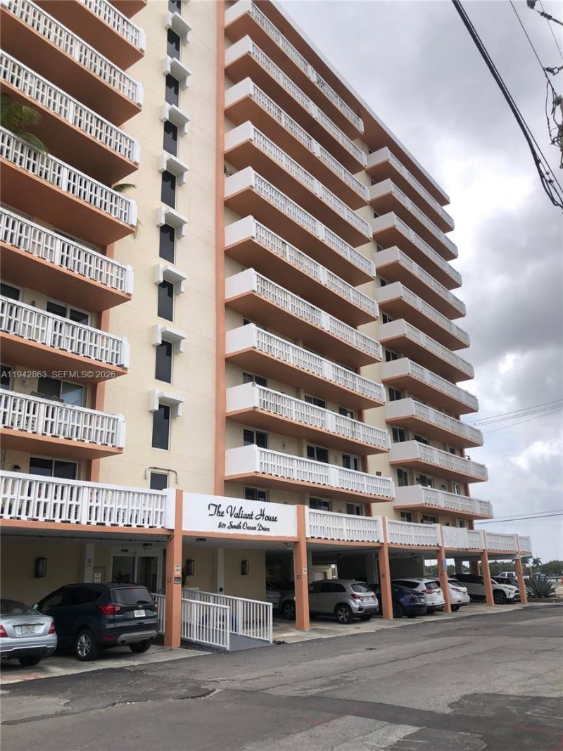 801 S Ocean Dr, Unit 1004, Hollywood, FL 33019 Photo