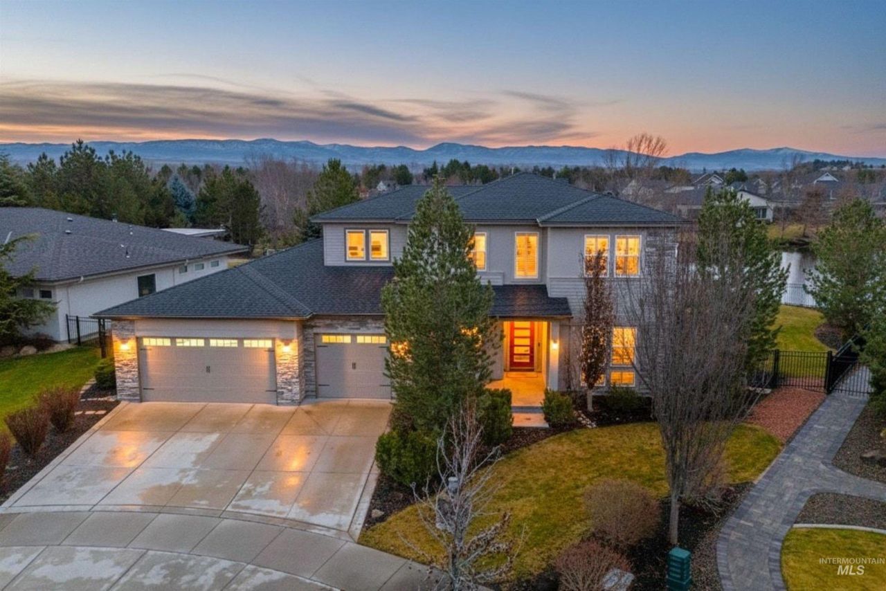 3022 S Creek Pointe Lane, Eagle, ID 83616 Main Photo