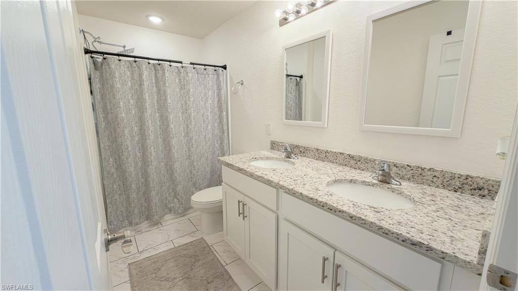 708 Wentworth Dr, Lehigh Acres, FL 33972 Photo