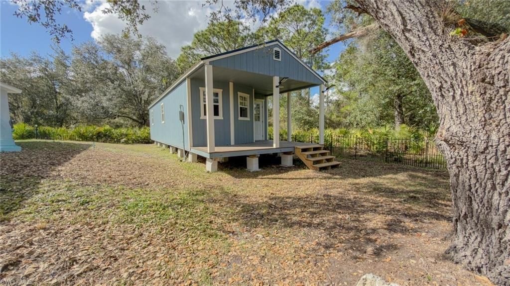 708 Wentworth Dr, Lehigh Acres, FL 33972 Photo