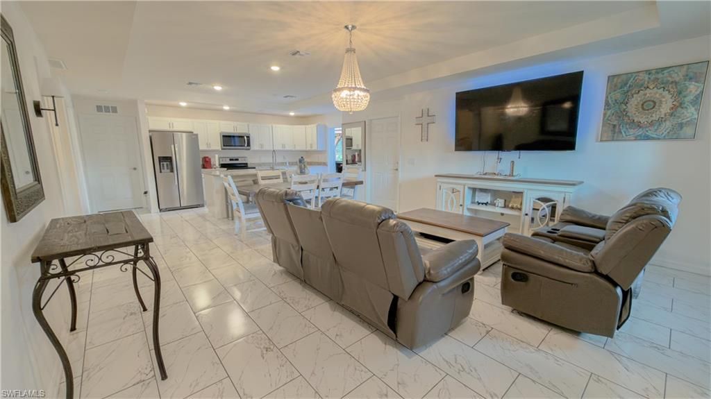 708 Wentworth Dr, Lehigh Acres, FL 33972 Photo