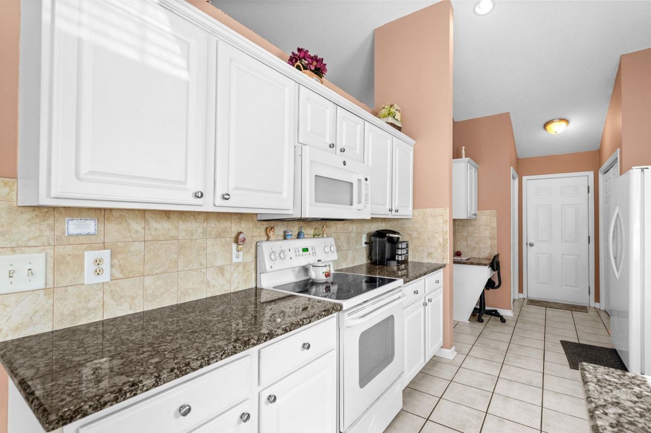 120 Point Break Dr. Photo 21