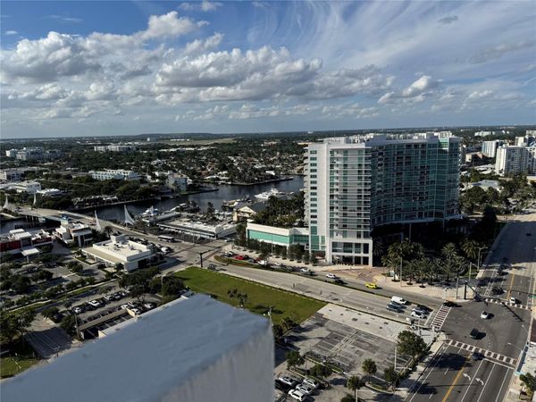 111 Briny Avenue, Unit 26-11, Pompano Beach, FL 33062