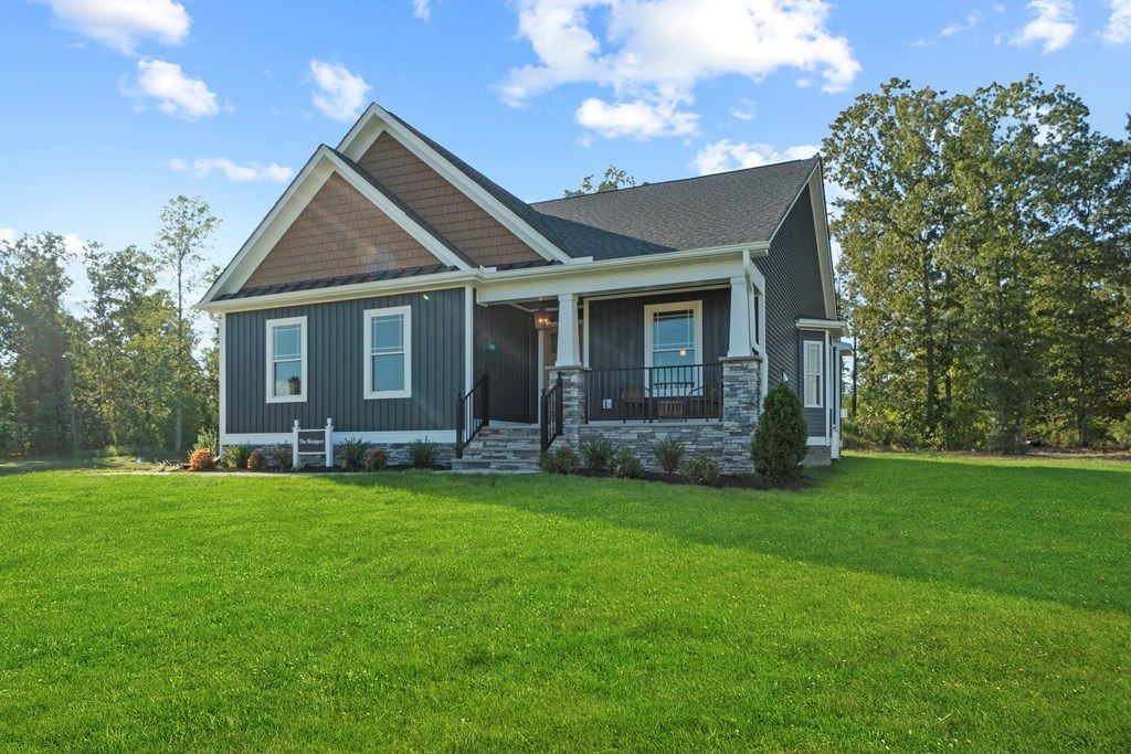 113 Logan Way, Tappahannock, VA 22560 Main Photo