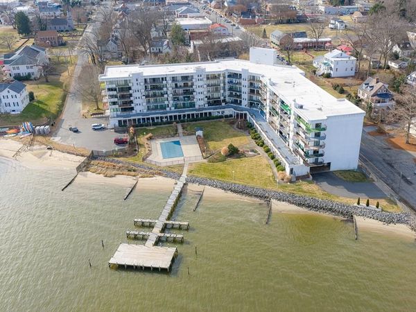 128 Prince Street, TAPPAHANNOCK, VA 22560