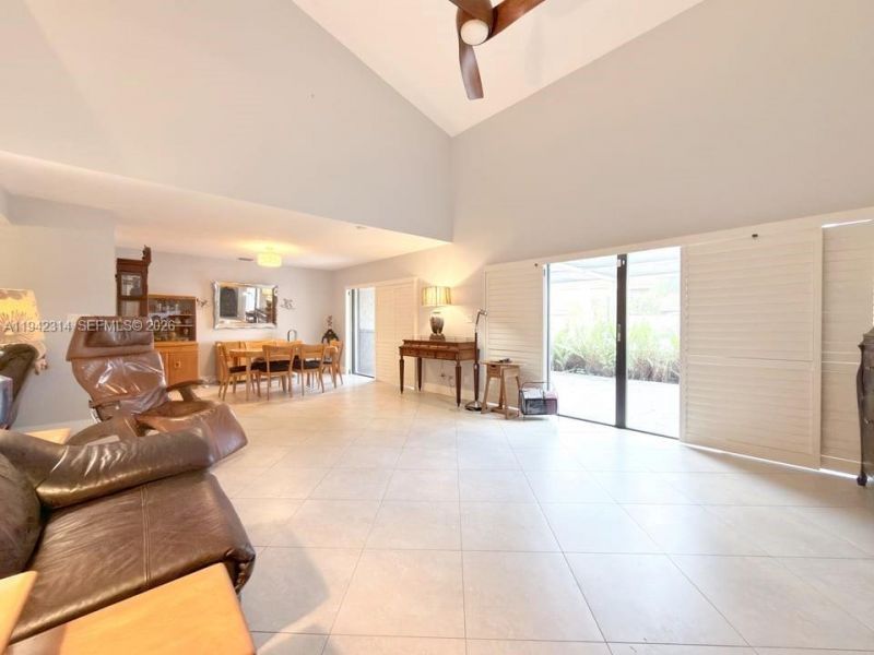 205 Bonnie Brae Way, Unit 33, Hollywood, FL 33021 Photo