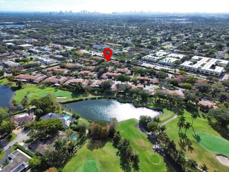 205 Bonnie Brae Way, Unit 33, Hollywood, FL 33021 Photo