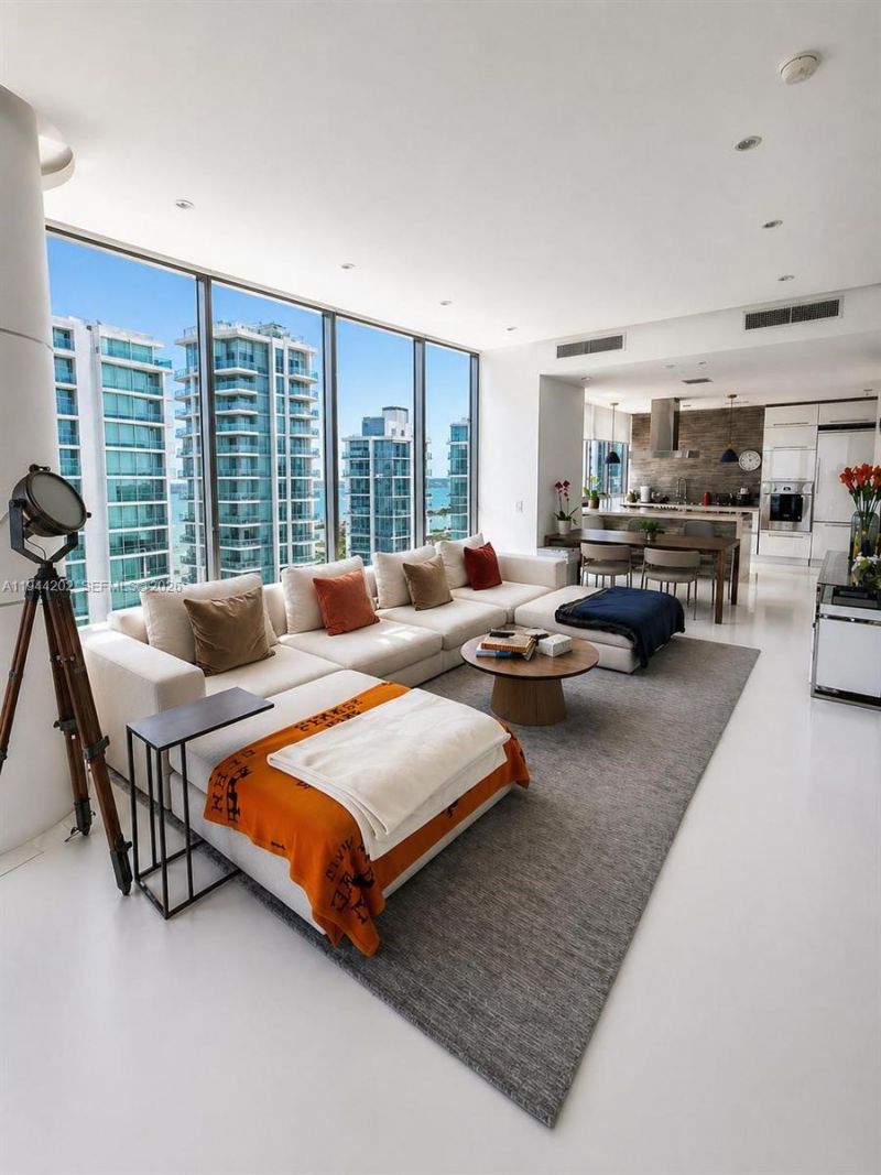 1100 Biscayne Blvd, Unit 4001, Miami, FL 33132 Photo