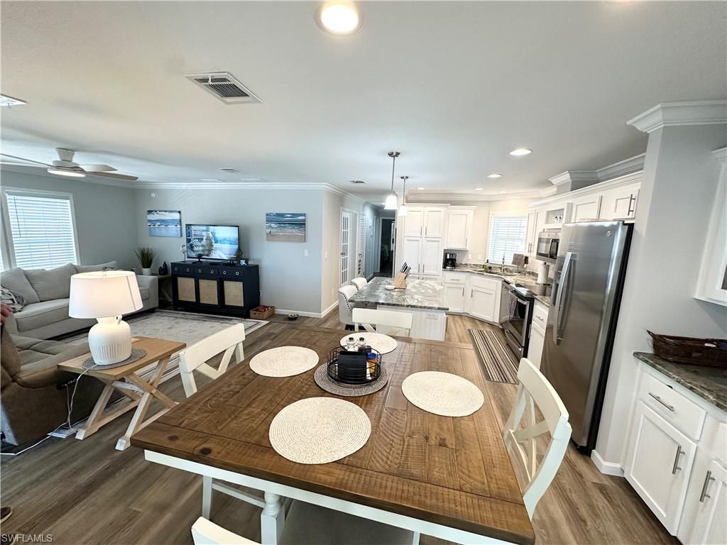 17830 Peppard Dr, Fort Myers Beach, FL 33931 Photo