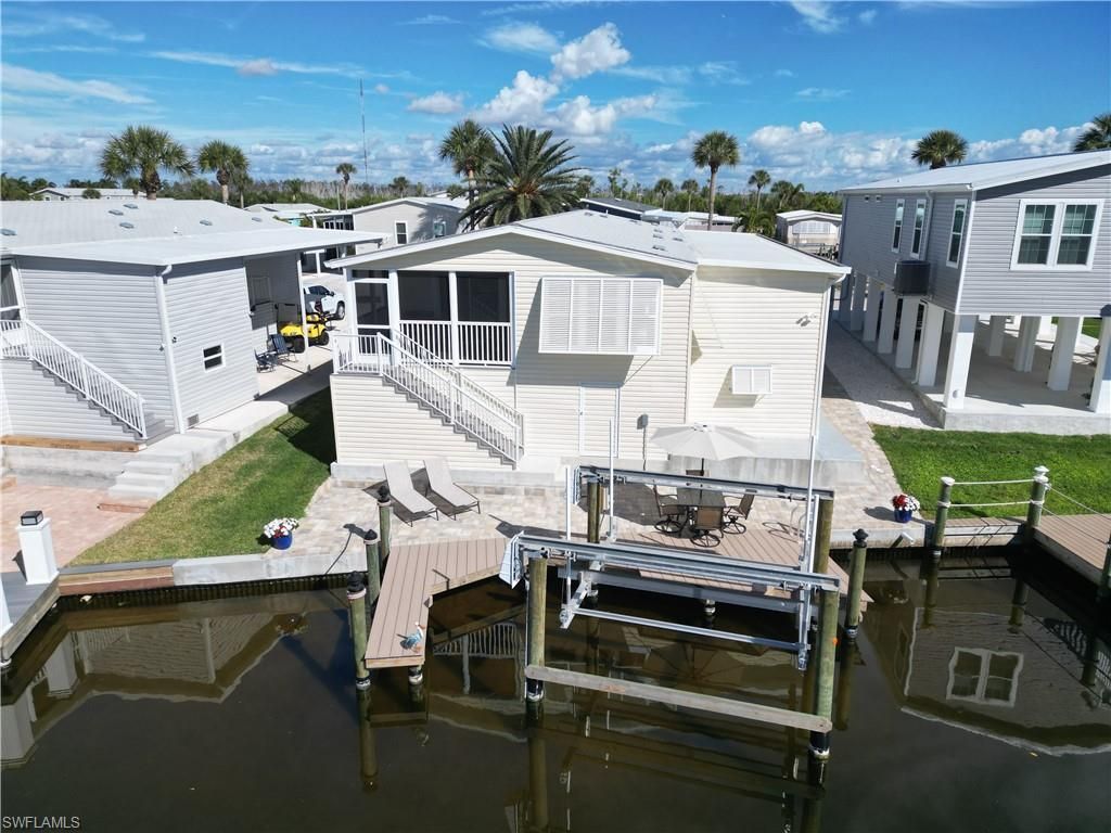 17830 Peppard Dr, Fort Myers Beach, FL 33931 Photo