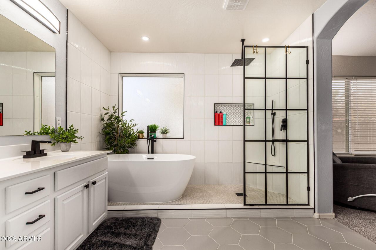 11674 N 153rd Avenue, Surprise, AZ 85379 Main Photo