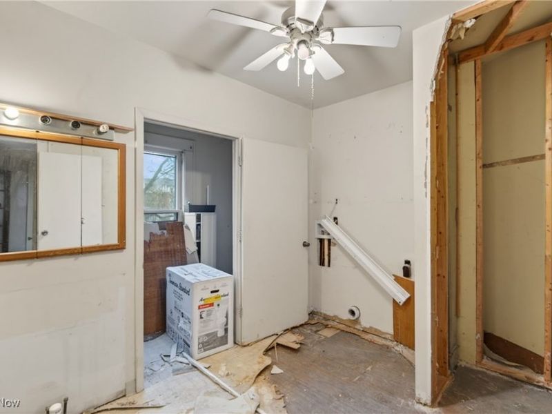 50 N Rose Boulevard, Akron, OH 44302 Photo 18