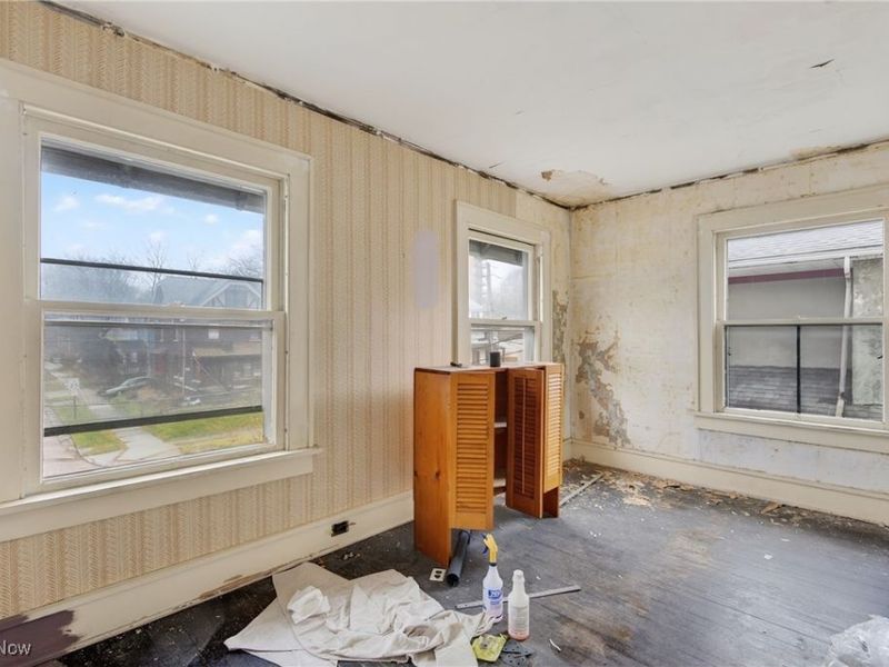 50 N Rose Boulevard, Akron, OH 44302 Photo 24