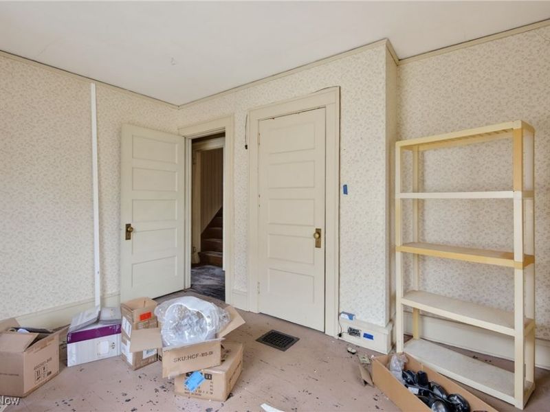 50 N Rose Boulevard, Akron, OH 44302 Photo 29