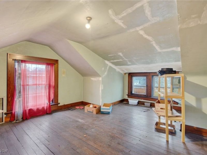 50 N Rose Boulevard, Akron, OH 44302 Photo 33