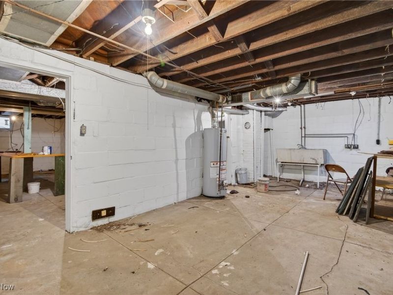 50 N Rose Boulevard, Akron, OH 44302 Photo 35