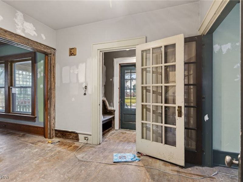 50 N Rose Boulevard, Akron, OH 44302 Photo 6