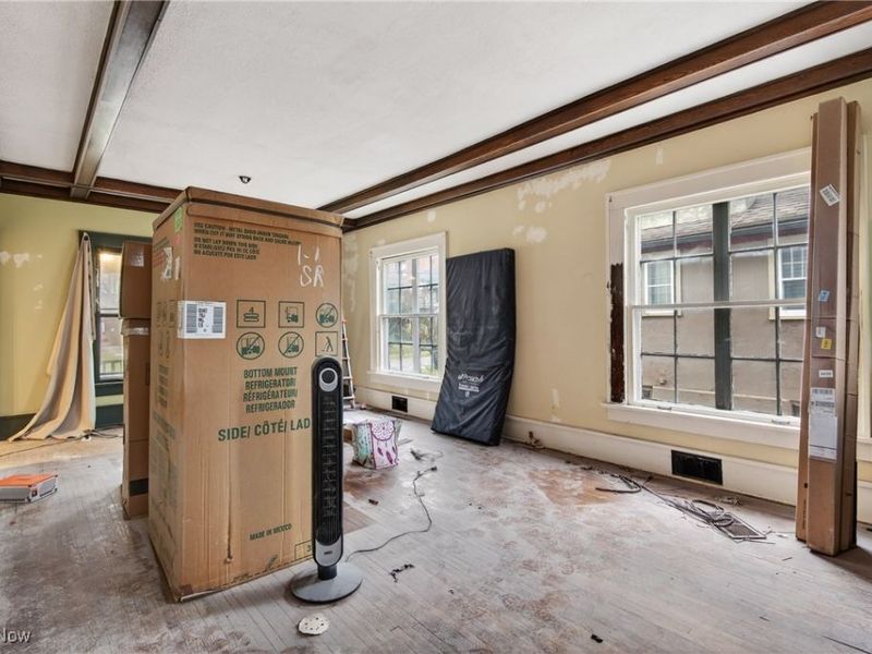 50 N Rose Boulevard, Akron, OH 44302 Photo 8