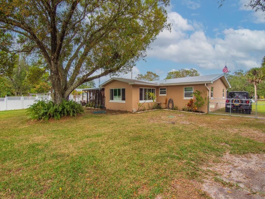 3118 Old Edwards Road, Fort Pierce, FL 34981 Photo