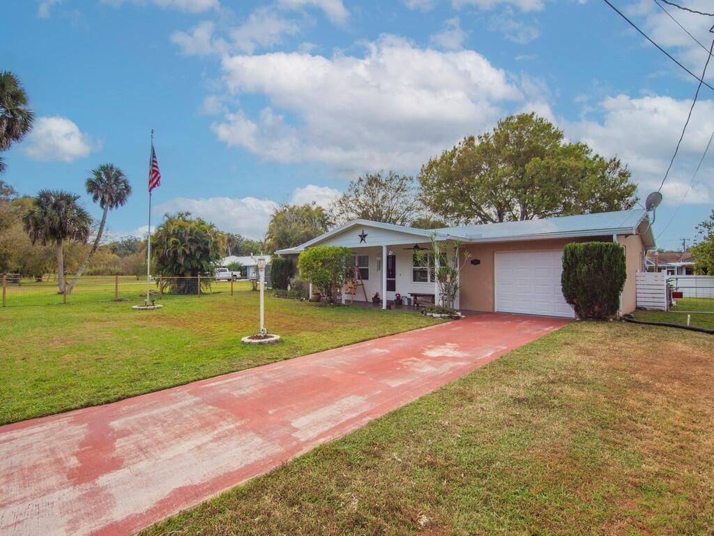 3118 Old Edwards Road, Fort Pierce, FL 34981 Photo