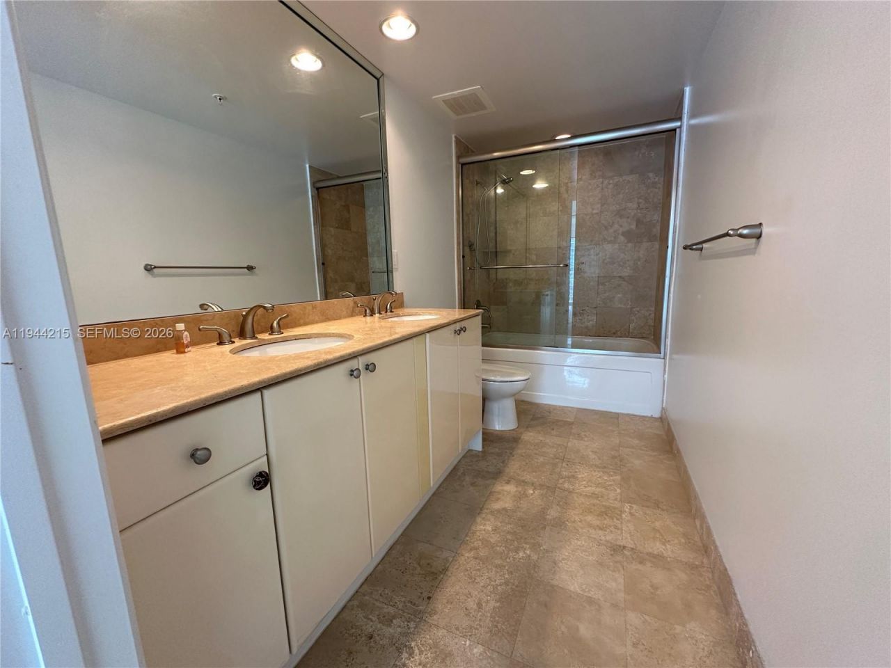 1755 E Hallandale Beach Blvd, Unit 1605E, Hallandale Beach, FL 33009 Photo