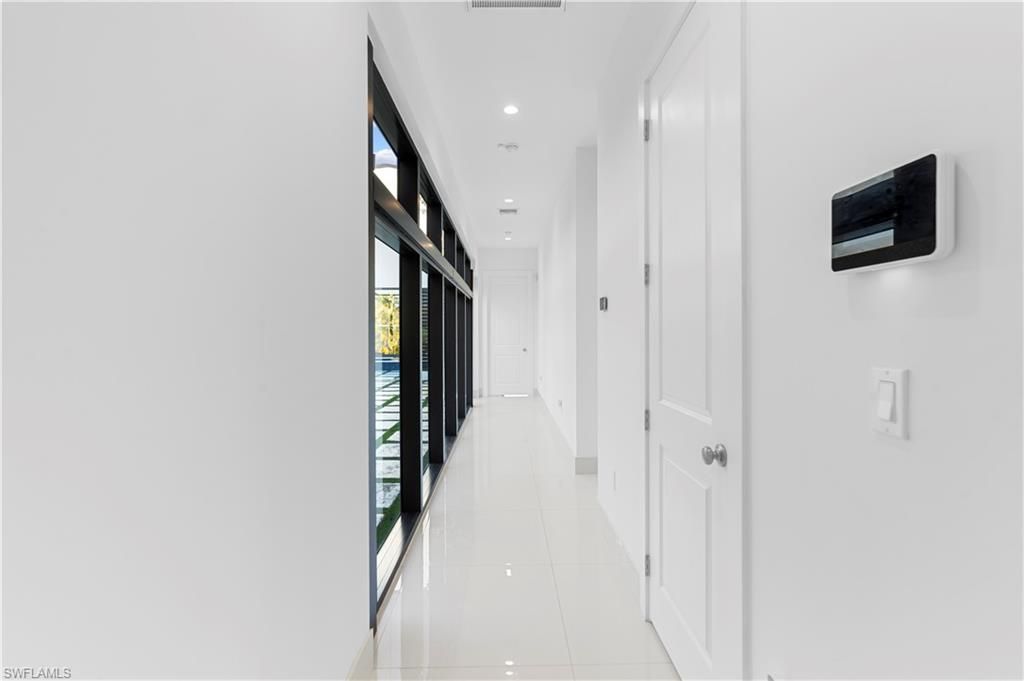 1817 SW 11th Ter, Cape Coral, FL 33991 Photo