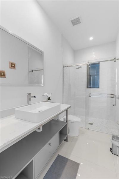 1817 SW 11th Ter, Cape Coral, FL 33991 Photo