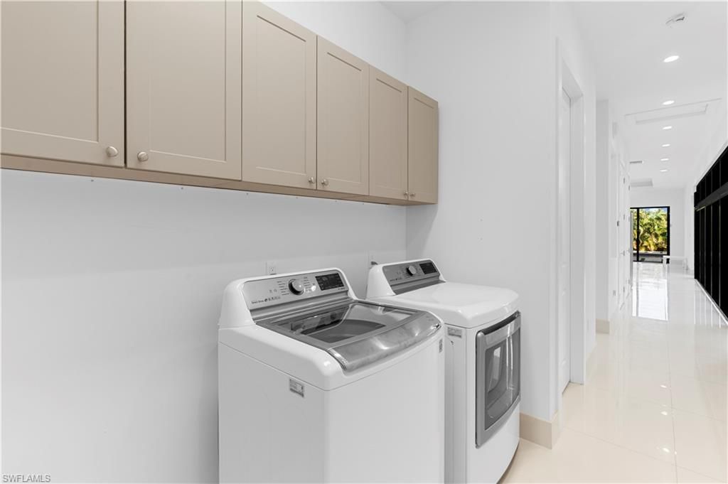 1817 SW 11th Ter, Cape Coral, FL 33991 Photo