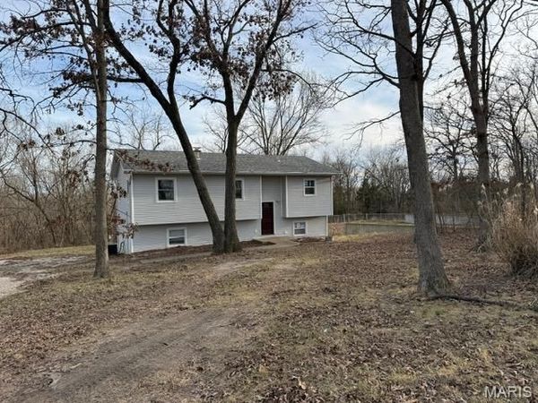 122 Scrivner Road, Eldon, MO 65026