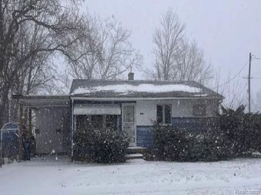 4306 Berger Drive, Flint, MI 48504