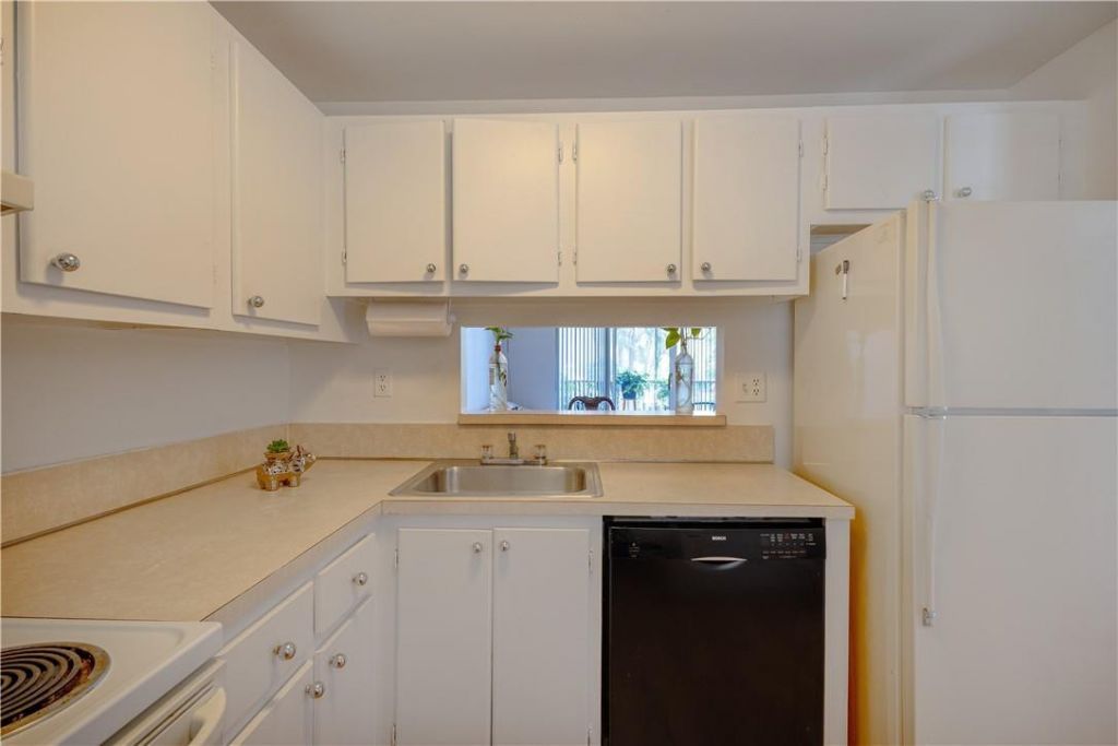 3101 NW 47th Terrace, Unit 227, Lauderdale Lakes, FL 33319 Photo