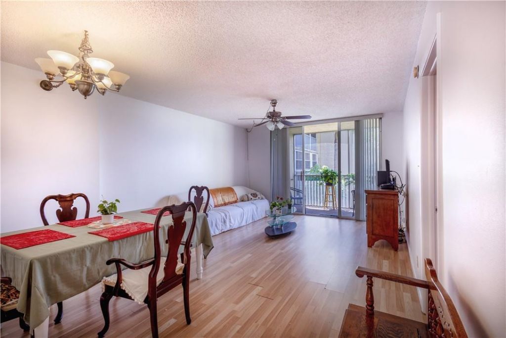 3101 NW 47th Terrace, Unit 227, Lauderdale Lakes, FL 33319 Photo