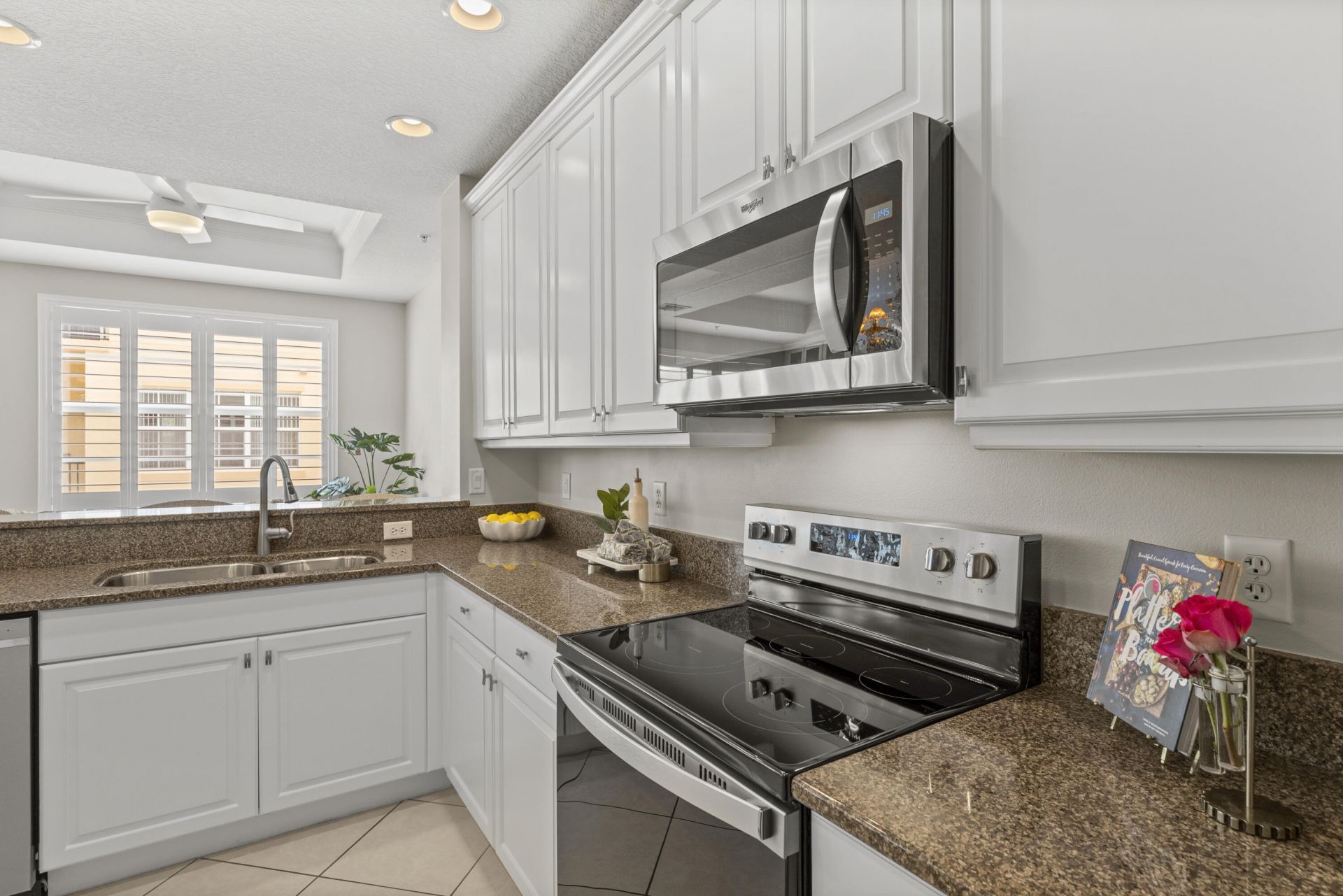 2305 Amalfi Way, Palm Beach Gardens, FL 33410 Photo