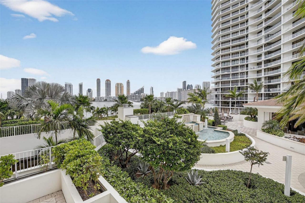 3000 Island Blvd, Unit 502, Aventura, FL 33160 Photo