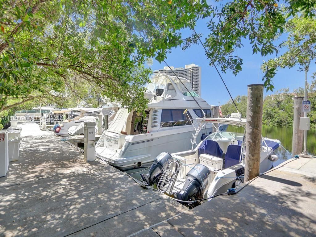 3000 Island Blvd, Unit 502, Aventura, FL 33160 Photo